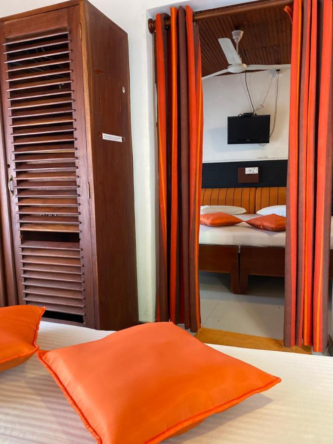Beach Walk Hotel Unawatuna Eksteriør bilde